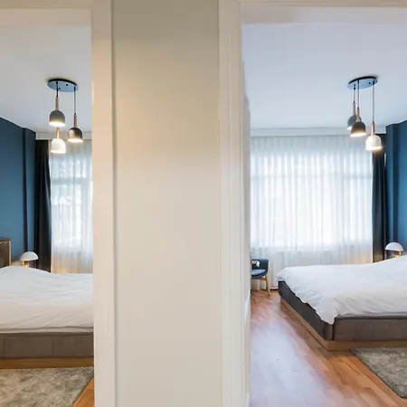 Fully Renovated Spacious Two Bedroom At Cihangir *