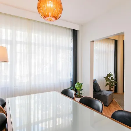 Fully Renovated Spacious Two Bedroom At Cihangir *
